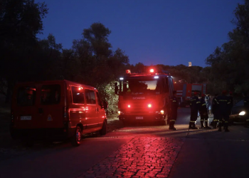 Σοκ: Αστυνομικός έβαλε τέλος στη ζωή του με φρικτό τρόπο – Απανθρακώθηκε στο όχημά του