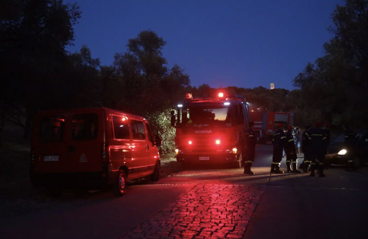 Σοκ: Αστυνομικός έβαλε τέλος στη ζωή του με φρικτό τρόπο – Απανθρακώθηκε στο όχημά του
