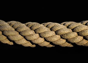 Σοκ – 55χρονος βρέθηκε απαγχονισμένος στο σπίτι του