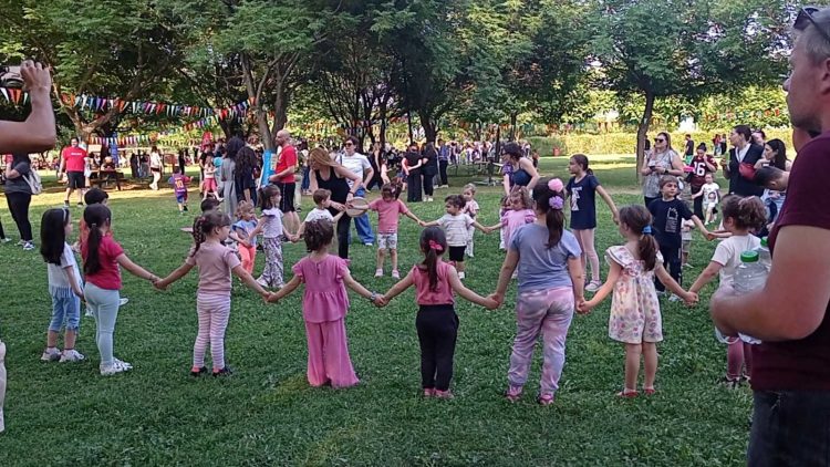Με επιτυχία το 2ο Παιδικό Φεστιβάλ στα Τρίκαλα