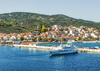 Τραγωδία στη Σκιάθο –  56χρονη υπέστη ανακοπή ανήμερα των γενεθλίων της