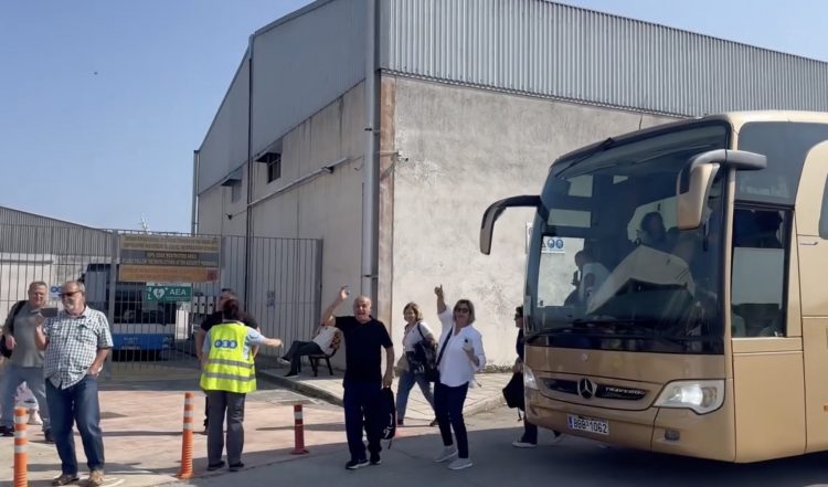 «Μπλόκο» σε Ισραηλινούς τουρίστες στο λιμάνι του Βόλου – Πώς αντέδρασαν (BINTEO)