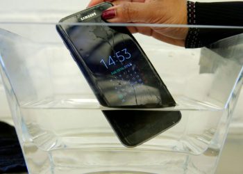 Το smartphone αντιδρά άσχημα στις υψηλές θερμοκρασίες – Έτσι θα το κρυώσετε γρήγορα