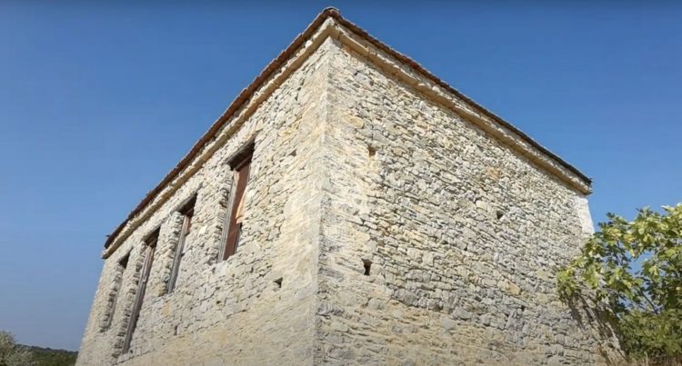 Ο Ιερός Ναός Αγίου Ιωάννου του Προδρόμου στον Παλαιό Πλάτανο – “Ένα παράθυρο στον ουρανό” (ΒΙΝΤΕΟ)