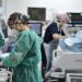 Αυτή είναι η κατάσταση της υγείας της 54χρονης γιατρού με τον αιμορραγικό πυρετό – Τι γίνεται με τις άλλες επαφές του κτηνοτρόφου που πέθανε