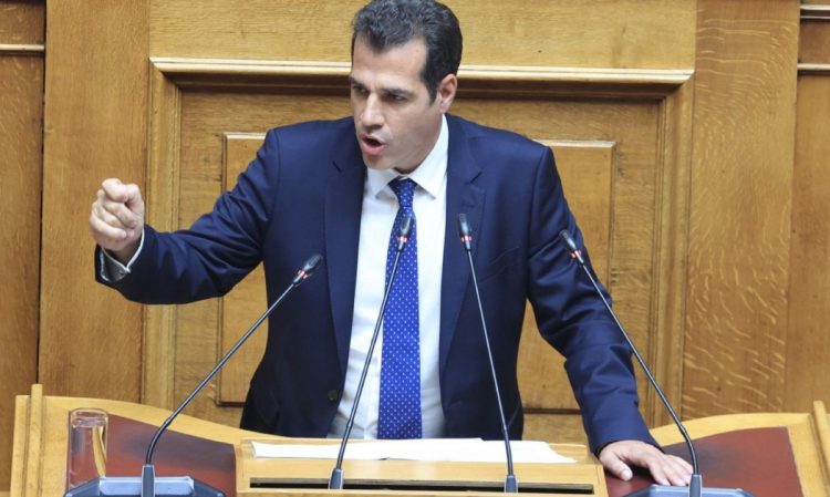 Δεν μετακινούνται πλημμυροπαθείς της κακοκαιρίας Daniel από τη δομή Κουτσόχερου με εντολή Πλεύρη