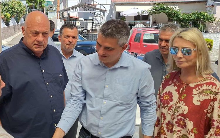 Μπέος σε Μακρή: «Εξήγησε στον κόσμο αν είσαι βοσκοπούλα ή αγρότισσα» (ΒΙΝΤΕΟ)
