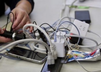 Η ανακάλυψη που μπορεί να κάνει τα ηλεκτρονικά 1.000 φορές ταχύτερα