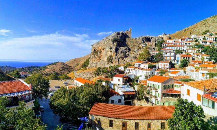 Σαμοθράκη: Εκεί που η άγρια ομορφιά συναντά την ιστορία – Γιατί λέγεται το «νησί των Μεγάλων Θεών»