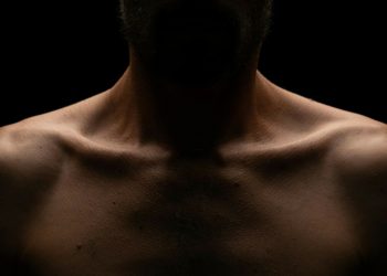 Aνιδρωσία: Η πάθηση που οδήγησε σε θερμοπληξία τον 15χρονο στο Χαλίκι