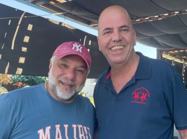 Ξανά στη Θεσσαλία ο Γρηγόρης Αρναούτογλου με τους συνεργάτες του (ΕΙΚΟΝΕΣ)