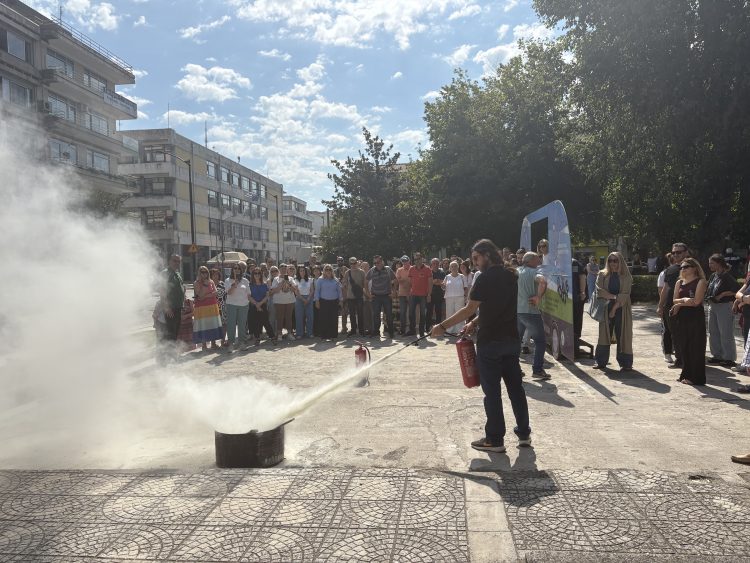 Επιτυχής άσκηση εκκένωσης και εκπαίδευση προσωπικού στην Περιφερειακή Ενότητα Τρικάλων