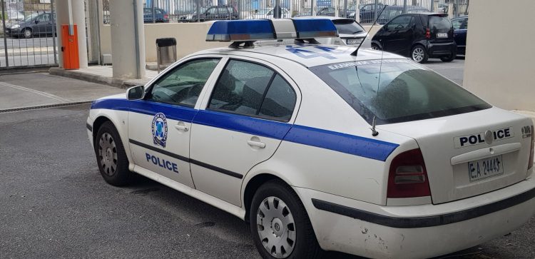Έκλεισε ραντεβού με ανήλικη μέσω chat και τον πέταξαν από εγκαταλελειμμένο κτήριο δύο ανήλικοι!