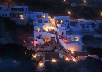 Τα δύο πράγματα που πρέπει να κάνεις οπωσδήποτε αν πας στην Κίμωλο
