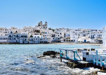 Μάρπησσα: Το χωριό «σταθμός» της Πάρου με την ασυναγώνιστη κυκλαδίτικη ομορφιά