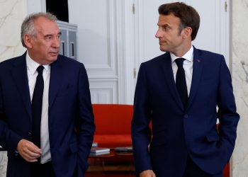 Γαλλία: Ο προΰπολογισμός λιτότητας του Μπαϊρού και οι 2 αργίες που θέλει να «κόψει»