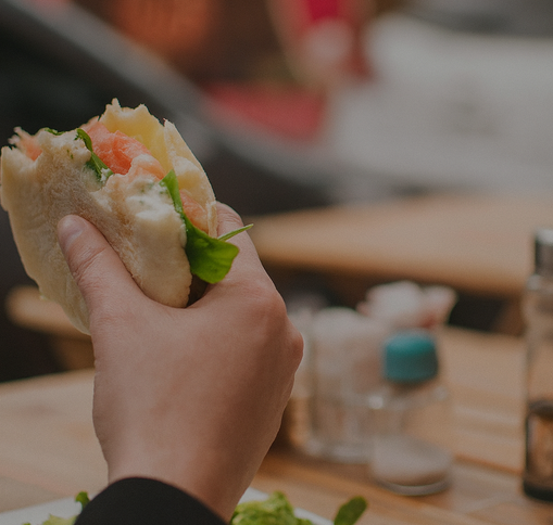 ΠΩΛΕΙΤΑΙ επιχείρηση fast food-Πλήρως εξοπλισμένη στην Ελάτη Τρικάλων λόγω συνταξιοδότησης