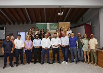 Με επιτυχία ολοκληρώθηκε ο Τοπικός Διαγωνισμός Ιδεών Hackathon στην Καλαμπάκα – Μια γιορτή συνεργασίας, καινοτομίας και συλλογικής έμπνευσης
