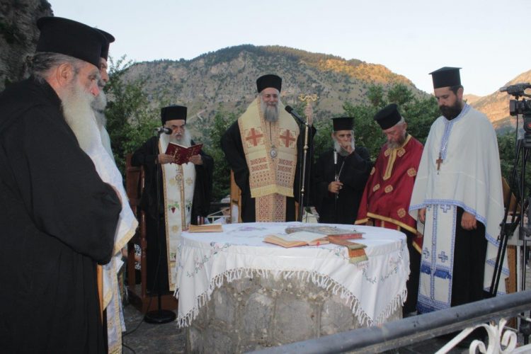 Η Νεράιδα τίμησε την Αγία Κυριακή
