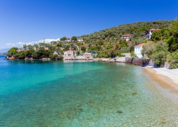 Πνίγηκε 54χρονη γυναίκα στην παραλία της Μηλίνας (ΕΙΚΟΝΑ)