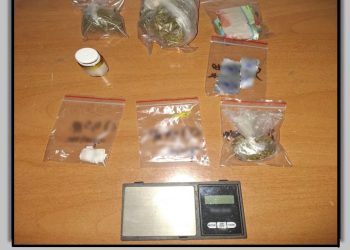 Χειροπέδες φόρεσαν σε Τρικαλινό αστυνομικοί για κατοχή ναρκωτικών