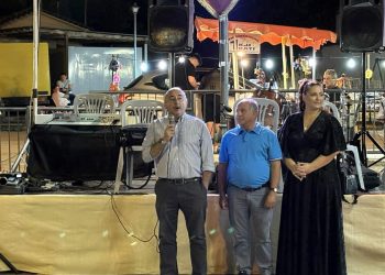 Στη Ράξα, το γενέθλιο χωριό, τίμησε ο Δ. Τρικκαίων τον Γιώργο Φαγκρίδα  και την Ανδρούλα Παυλίδη – Φαγκρίδα
