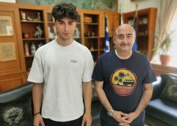 Στον Δήμαρχο Τρικκαίων ο τρικαλινός πρωταθλητής Enduro Γιάννης Ντεβετζής, εν όψει διεθνούς αγώνα