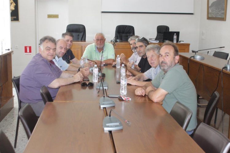 Στο επίκεντρο του Συντονιστικού Οργάνου Πύλης ο καύσωνας