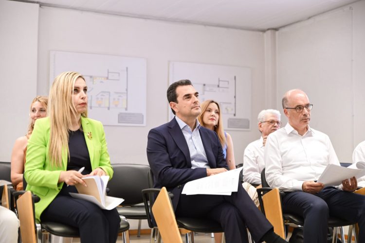Επίσκεψη του Γραμματέα της Νέας Δημοκρατίας Κώστα Σκρέκα, στο Ίδρυμα «Τζένη Καρέζη»