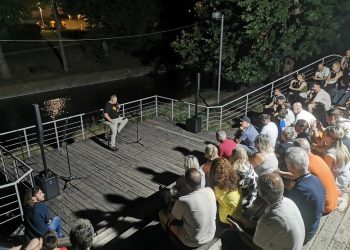 Το γέλιο βγήκε από το θεατράκι του Ληθαίου