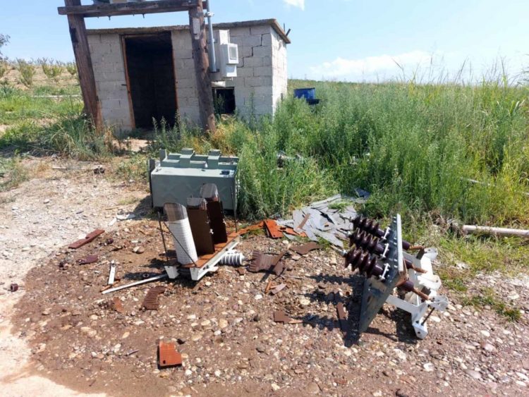 Aγρότης σε απόγνωση: Του «ξήλωσαν» για τρίτη φορά φέτος τον μετασχηματιστή στο χωράφι! (ΕΙΚΟΝΕΣ)