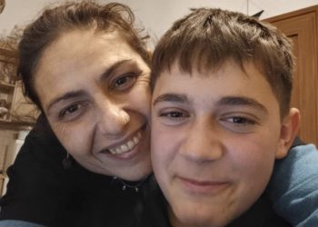 Σπαράζει Θεσσαλή καθηγήτρια για τον ξαφνικό χαμό 14χρονου αγοριού: «Παιδί μου…παιδάκι μου…» (ΕΙΚΟΝΕΣ)