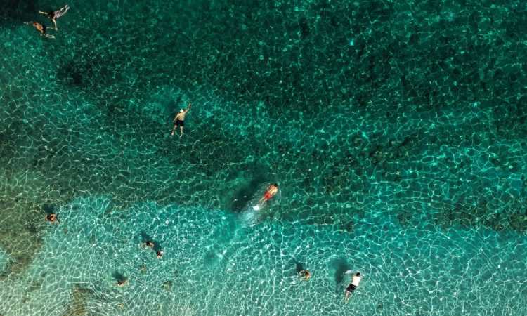 Σύβοτα: Η εξωτική παραλία με το περίεργο όνομα που πας με τα πόδια – Βίντεο
