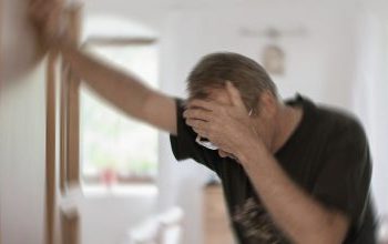 Πολλαπλή σκλήρυνση: 5 συμπτώματα που ίσως την προβλέπουν έως και 15 χρόνια νωρίτερα