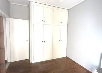 ENOIKIAZETAI Διαμέρισμα 30 τ.μ. κοντά στο Κέντρο των Τρικάλων