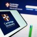 Αυτές είναι οι νέες λέξεις στο λεξικό του Cambridge – Από το skibidi στο… delulu