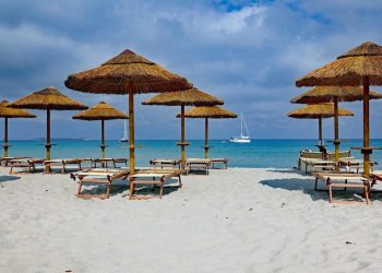 Ευρώπη: Οι παραλίες που μπήκαν σε λίστα παραπόνων – Ποιες είναι οι 3 ελληνικές