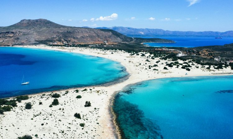 Ελαφόνησος: Ο εξωτικός παράδεισος της Πελοποννήσου – Στόχος η τουριστική ανάπτυξη