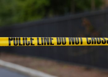 Συναγερμός στη Νέα Υόρκη: Τρεις νεκροί και εννέα τραυματίες από πυροβολισμούς σε νυχτερινό κέντρο
