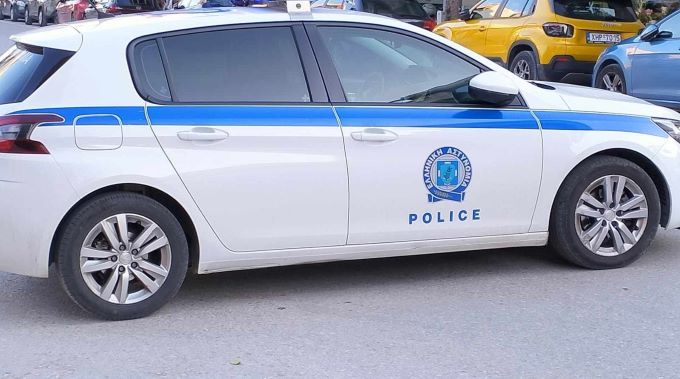 Διακίνηση ναρκωτικών σε αυλή σχολείου – Εξι συλλήψεις, οι πέντε ανήλικοι (ΕΙΚΟΝΑ)