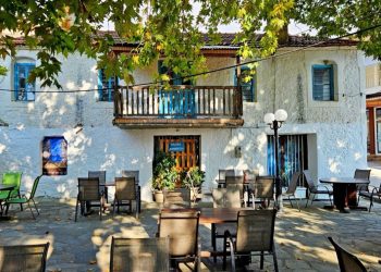 Αυτό είναι το χωριό της Λάρισας που ξεκουράζει το μάτι και ανακουφίζει τα πνευμόνια