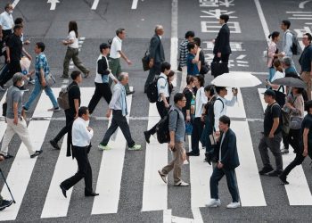 Η τεχνητή νοημοσύνη δημιουργεί μια τρομακτική εικόνα – Έτσι θα μοιάζουν οι άνθρωποι σε 1 εκ. χρόνια