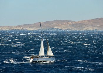 Καιρός: Με 41 βαθμούς και θυελλώδεις ανέμους η Δευτέρα – Η πρόγνωση μέχρι τον 15αύγουστο