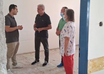 Αλλάζει όψη το Κέντρο Υγείας Φαρκαδόνας – Αυτοψία Φώτη Σερέτη στις εργασίες ανακαίνισης