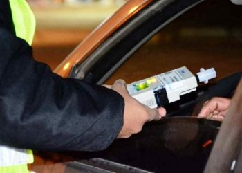 Επικό Ανέκδοτο: Το αλκοτέστ σε Κρητικό!!!