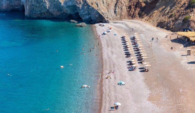 Νέο voucher διακοπών χωρίς κριτήρια – Πότε η αίτηση στο gov.gr