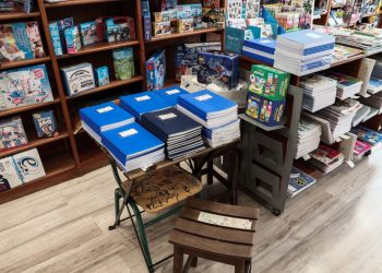 Σχολικά είδη: «1.200 ευρώ για να ξεκινήσει ένα παιδί να περάσει την πόρτα του σχολείου»