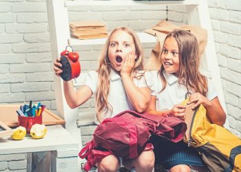 6 τρόποι που βοηθούν το παιδί σου να μάθει πώς να διαχειρίζεται τον χρόνο του