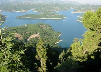 Λίμνη Πλαστήρα SOS: Μόλις 6 εκατοστά πάνω από το οικολογικό όριο!