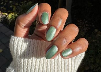 Green Manicure: 3 λόγοι που θα σε πείσουν να το υιοθετήσεις αυτή τη μεταβατική περίοδο